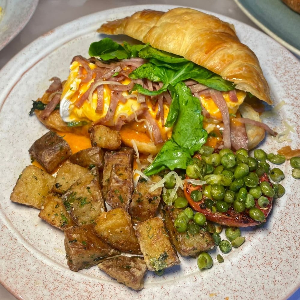 Breakfast Chick Croissant