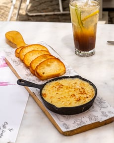 Baked Crab & Cheese Dip